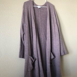 Plus-size longline cardigan